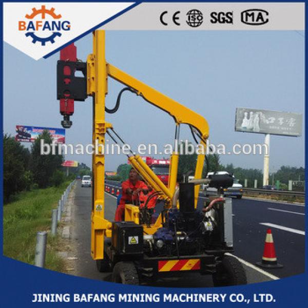 Hydraulic highway guardrail pile driver for traffic crash barrier construction #1 image